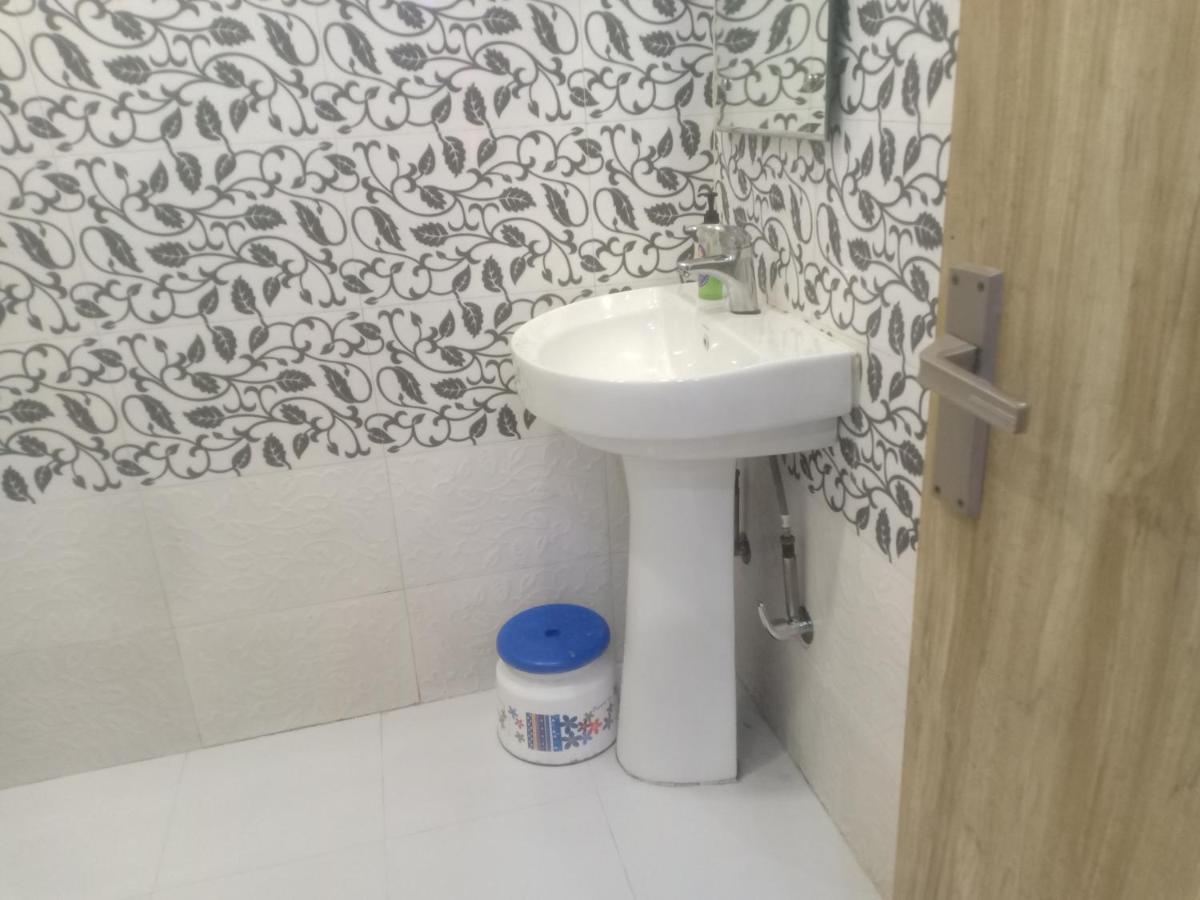 Hn Palace Homestay Agra  Rom bilde