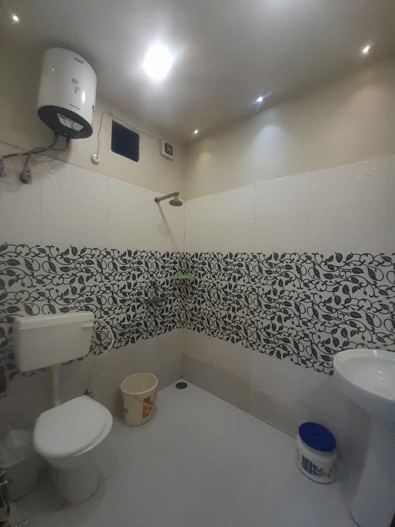 Hn Palace Homestay Agra  Rom bilde